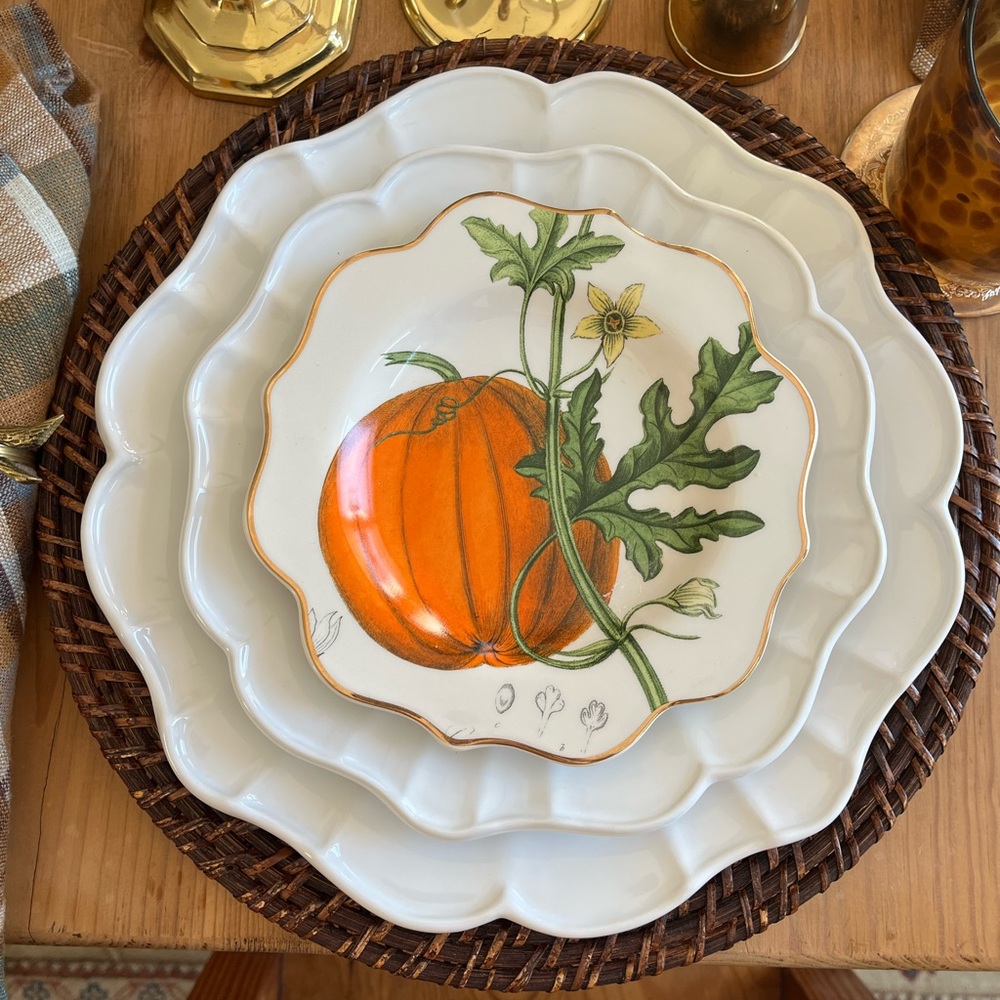 Perfect set of 7 Pumpkin Dessert Plates with Gold Rim and Scalloped Edges 🎃